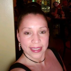 Meet your Posher, Nelly